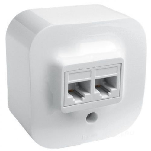 Розетка компьютерная Legrand Quteo 2xRJ45 кат.5e UTP белая 782228 782228 - магазин электротехники Electroshop