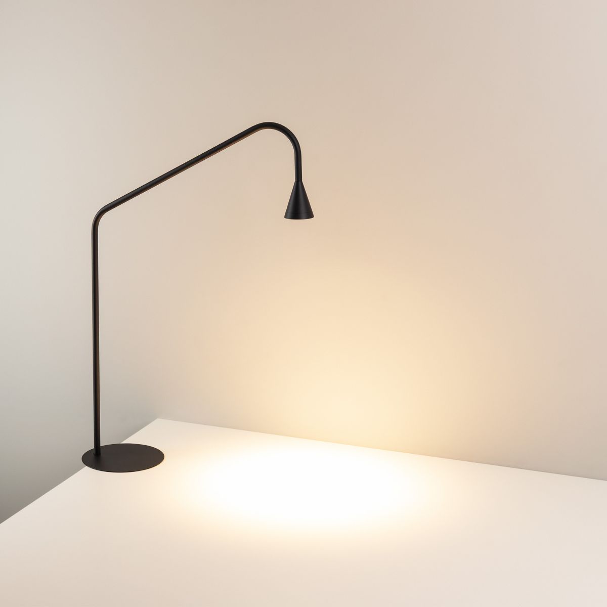 Настольная лампа Arlight SP-RINAR-TAB-5W Warm3000 (BK, 36 deg, 230V) (IP20 Металл) 059324 059324 - магазин электротехники Electroshop