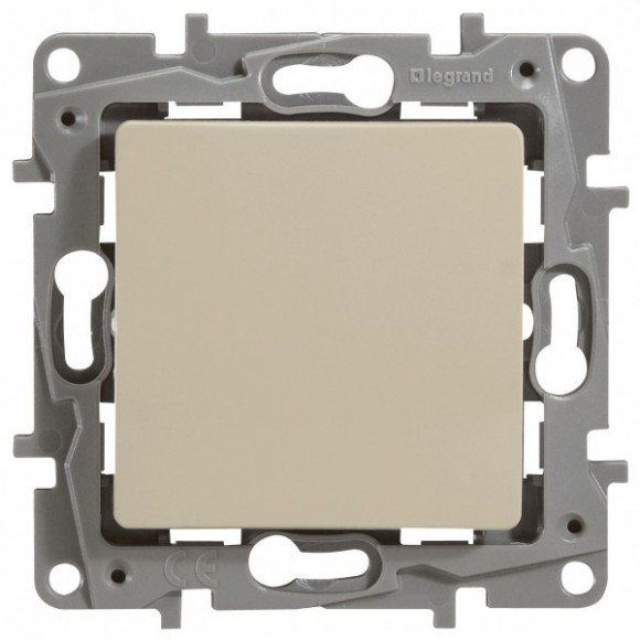 Переключатель промежуточный Legrand Etika слоновая кость (бежевый) 672349 672349 - магазин электротехники Electroshop