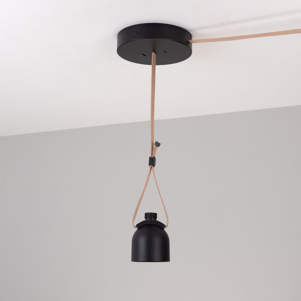 Чаша накладная для блока питания Arlight ART-INBELT-CANOPY-SURFACE-POWER (BK, 48V) 047964 047964 - магазин электротехники Electroshop