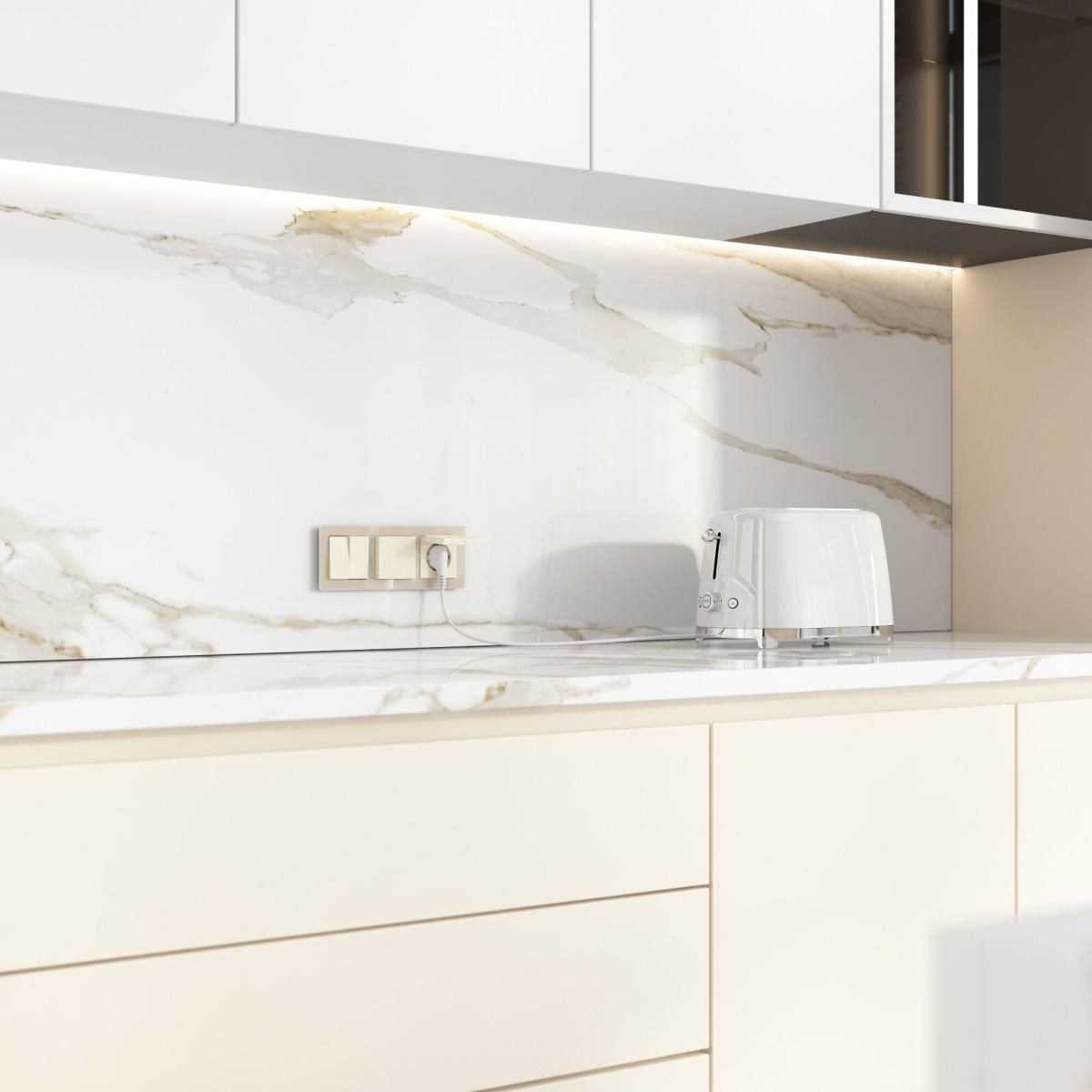 Розетка с заземлением и шторками c крышкой Werkel 4690389213175 W1171262 4690389213175 - магазин электротехники Electroshop