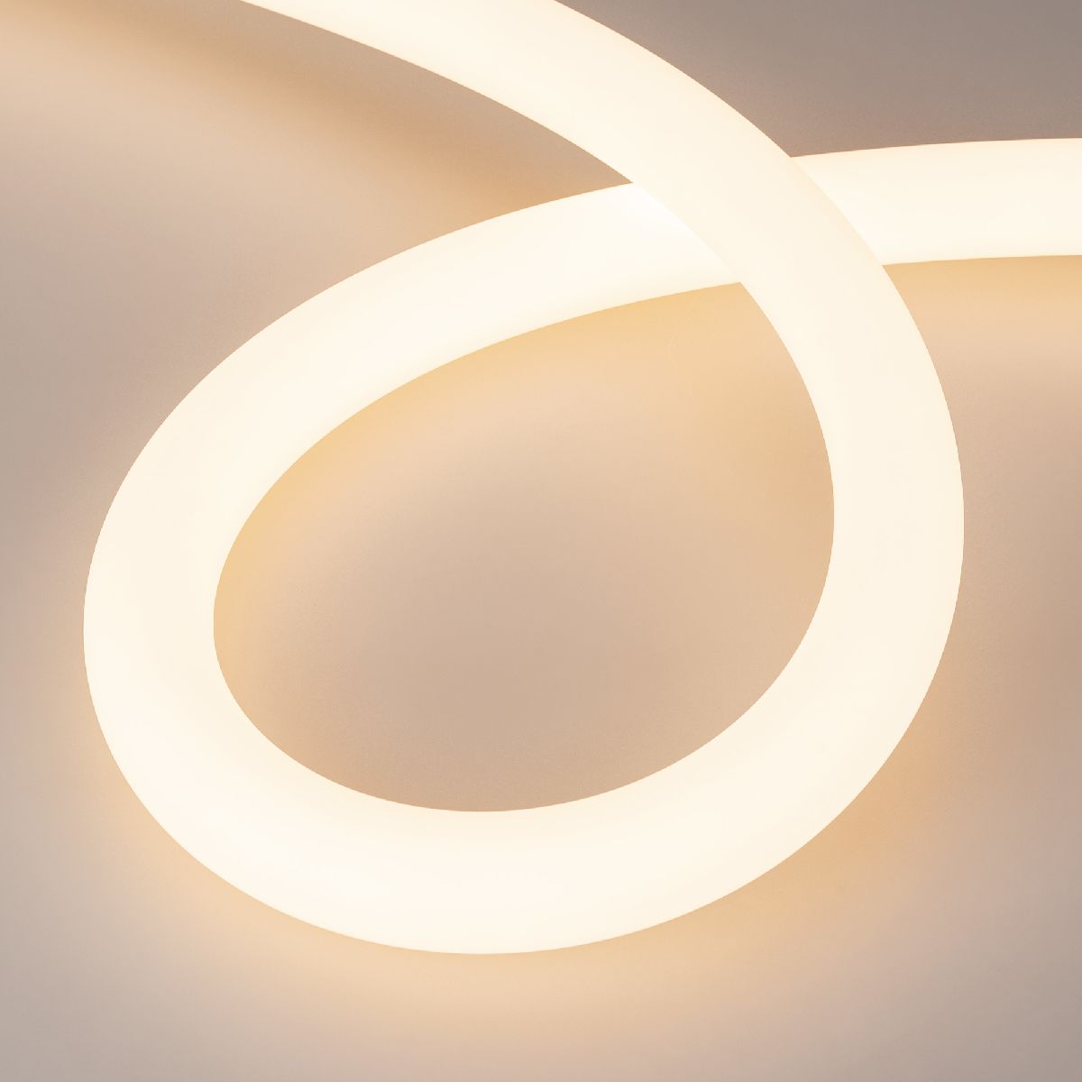 Светодиодная герметичная лента Arlight MOONLIGHT-SIDE-A336-D40mm 24V Warm2700 360deg (15 W/m, IP65, 2835, 5m, wire x1) 039320 039320 - магазин электротехники Electroshop