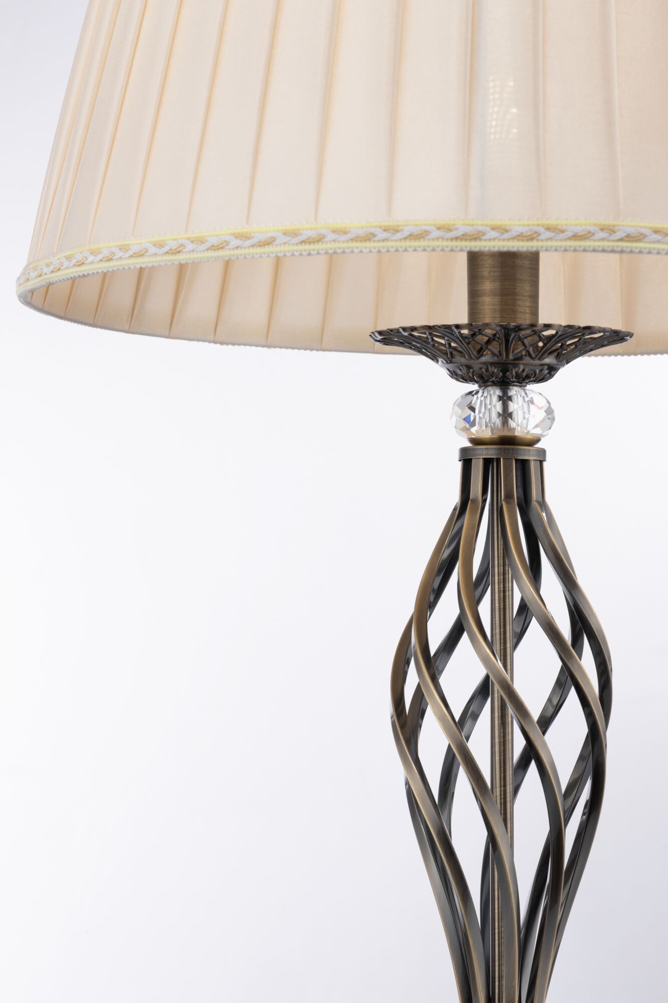 Торшер Maytoni Grace RC247-FL-01-R RC247-FL-01-R - магазин электротехники Electroshop