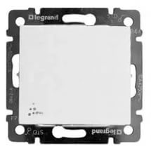 Влагозащищенный одноклавишный выключатель Legrand серии Valena IP44 10А 250В. Цвет - белый  774201 774201 - магазин электротехники Electroshop