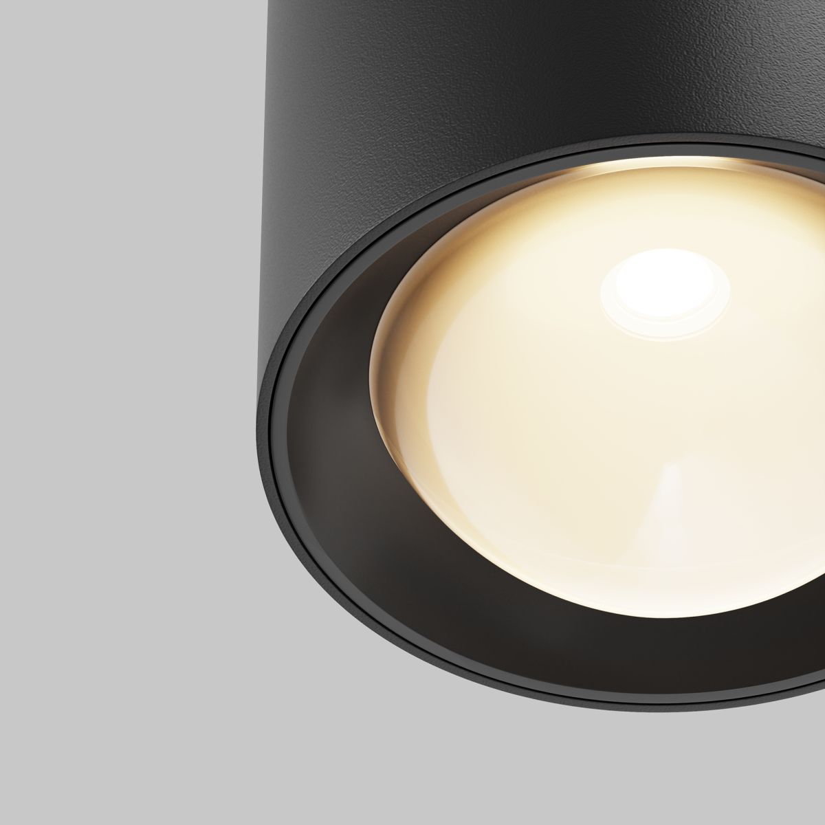 Накладной светильник Maytoni Lens C217CL-15W3K-B C217CL-15W3K-B - магазин электротехники Electroshop