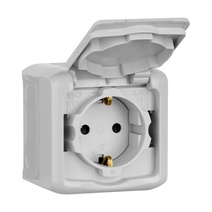 Розетка IP44 Legrand Quteo с заземлением со шторками серая 782351 782351 - магазин электротехники Electroshop