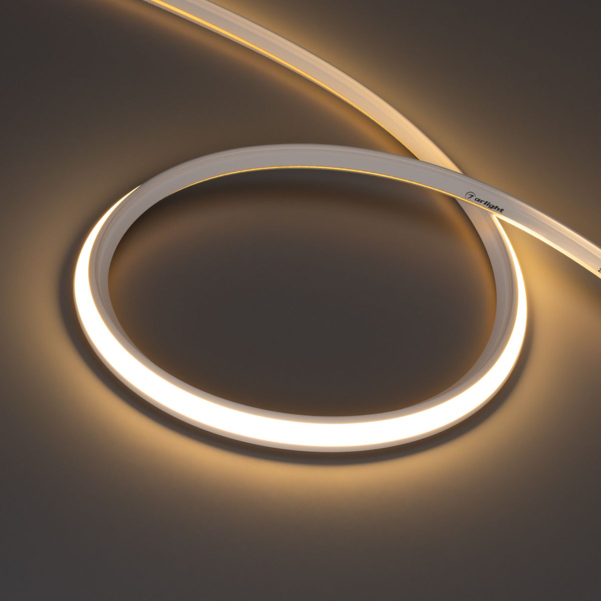 Светодиодная лента герметичная Arlight MOONLIGHT-3D-T-X544-10x10mm 24V Warm3000 (8 W/m, IP67, 5m, wire x1) (Вывод боковой) 055192 055192 - магазин электротехники Electroshop