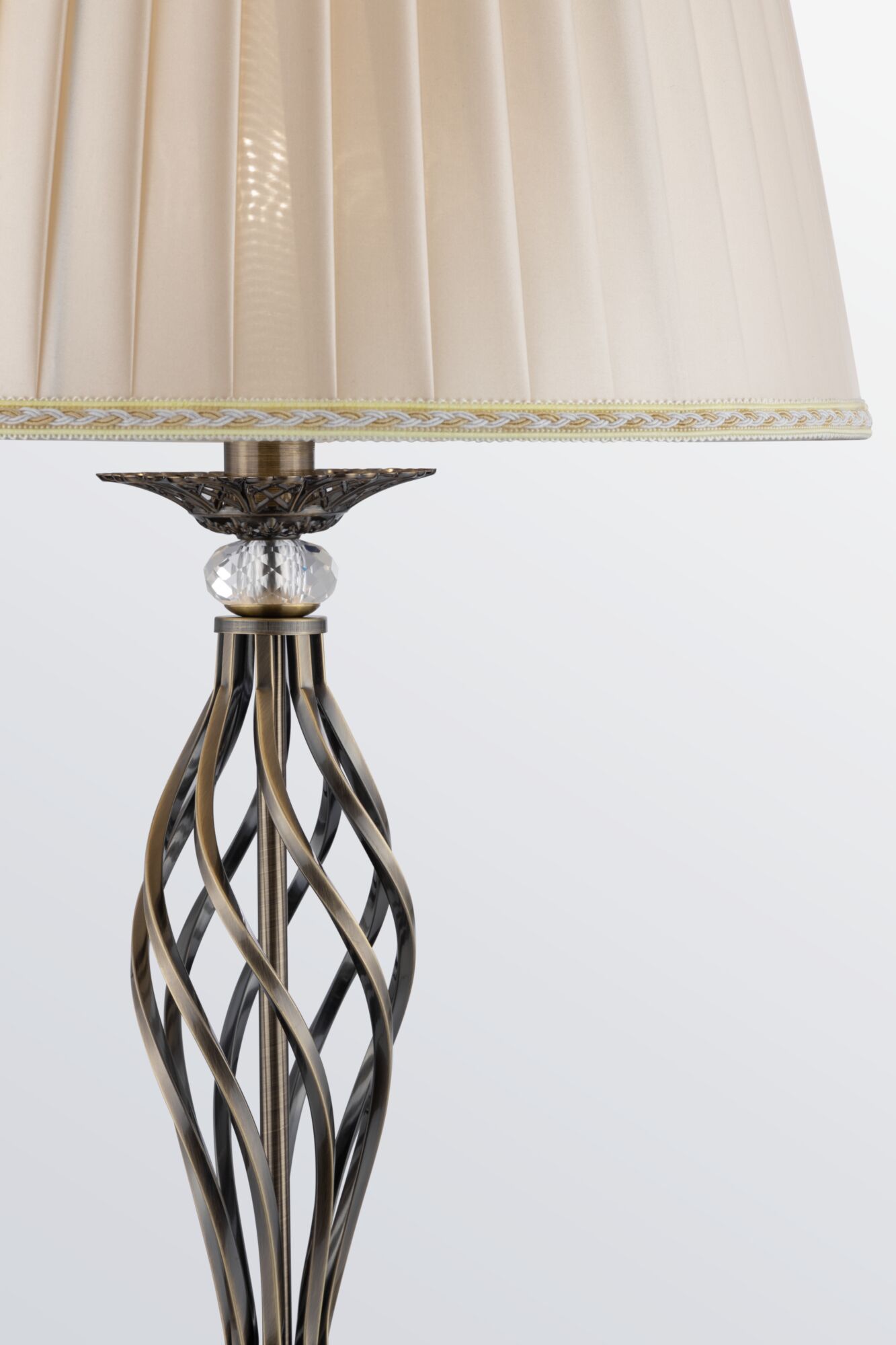 Торшер Maytoni Grace RC247-FL-01-R RC247-FL-01-R - магазин электротехники Electroshop